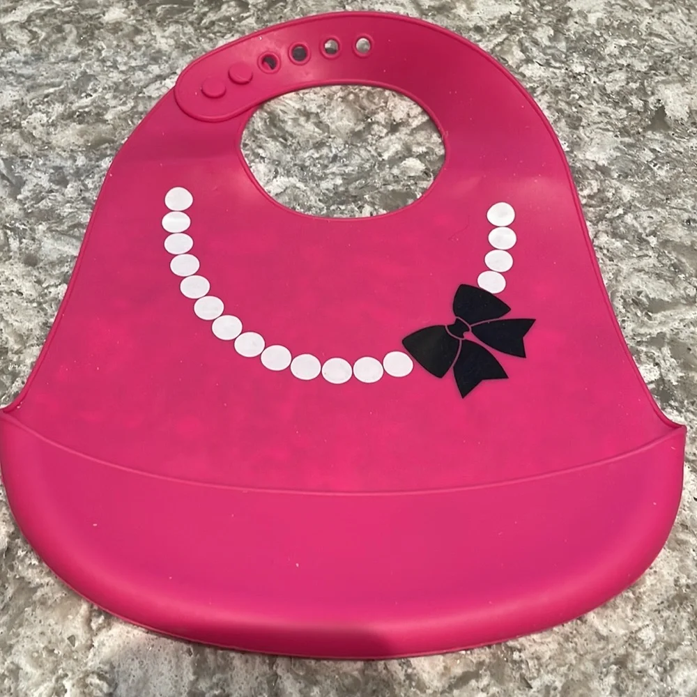 “I’m so Fancy” & “Pearl necklace” bibs